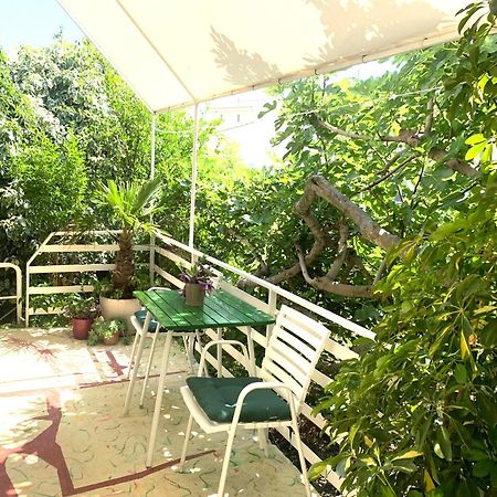 Apartments Garden House Podgora Exterior photo
